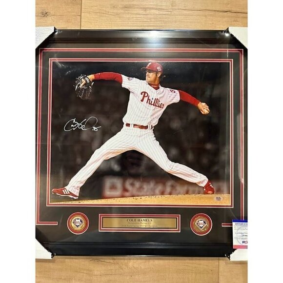 Cole Hamels signed autographed Philadelphia Phillies 2008 WS photo framed PSA - Picture 2 of 6